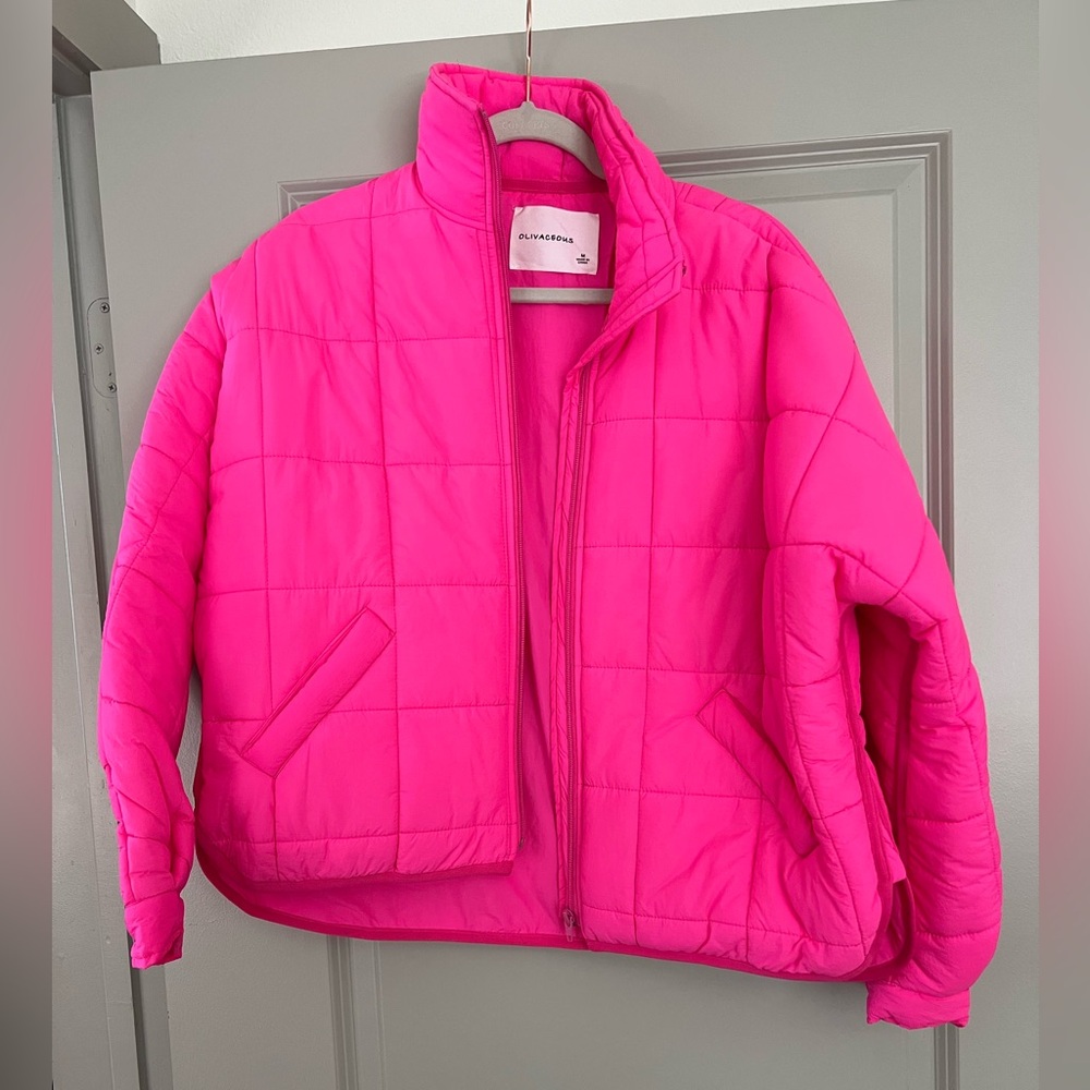 Olivaceous hot pink puffer coat